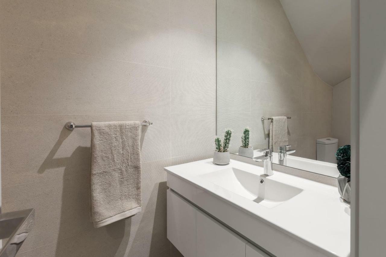 Ferienwohnung Charming Luxurious Flat With Garage By Host Wise Porto Exterior foto